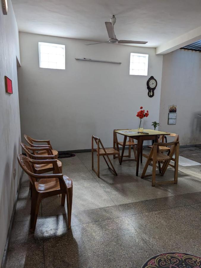 Shiranthi Guest House Rajagiriya Extérieur photo